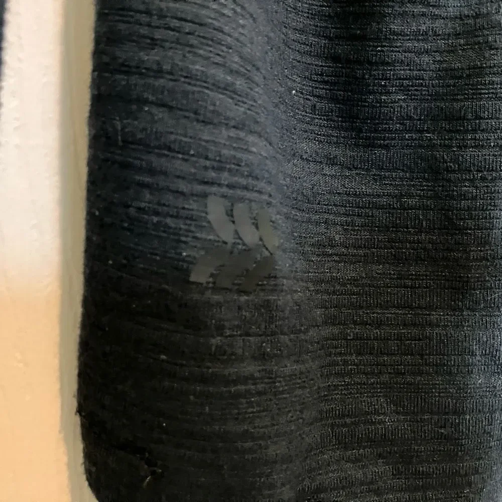 All in Motion, black activewear, cut out in back, size L, excellent condition - Picture 4 of 4